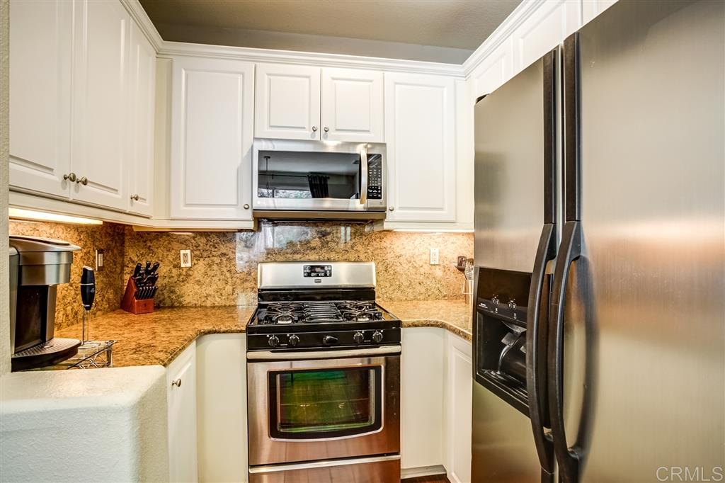4101 Karst Road Carlsbad, CA 92010 - Photo 7 of 24