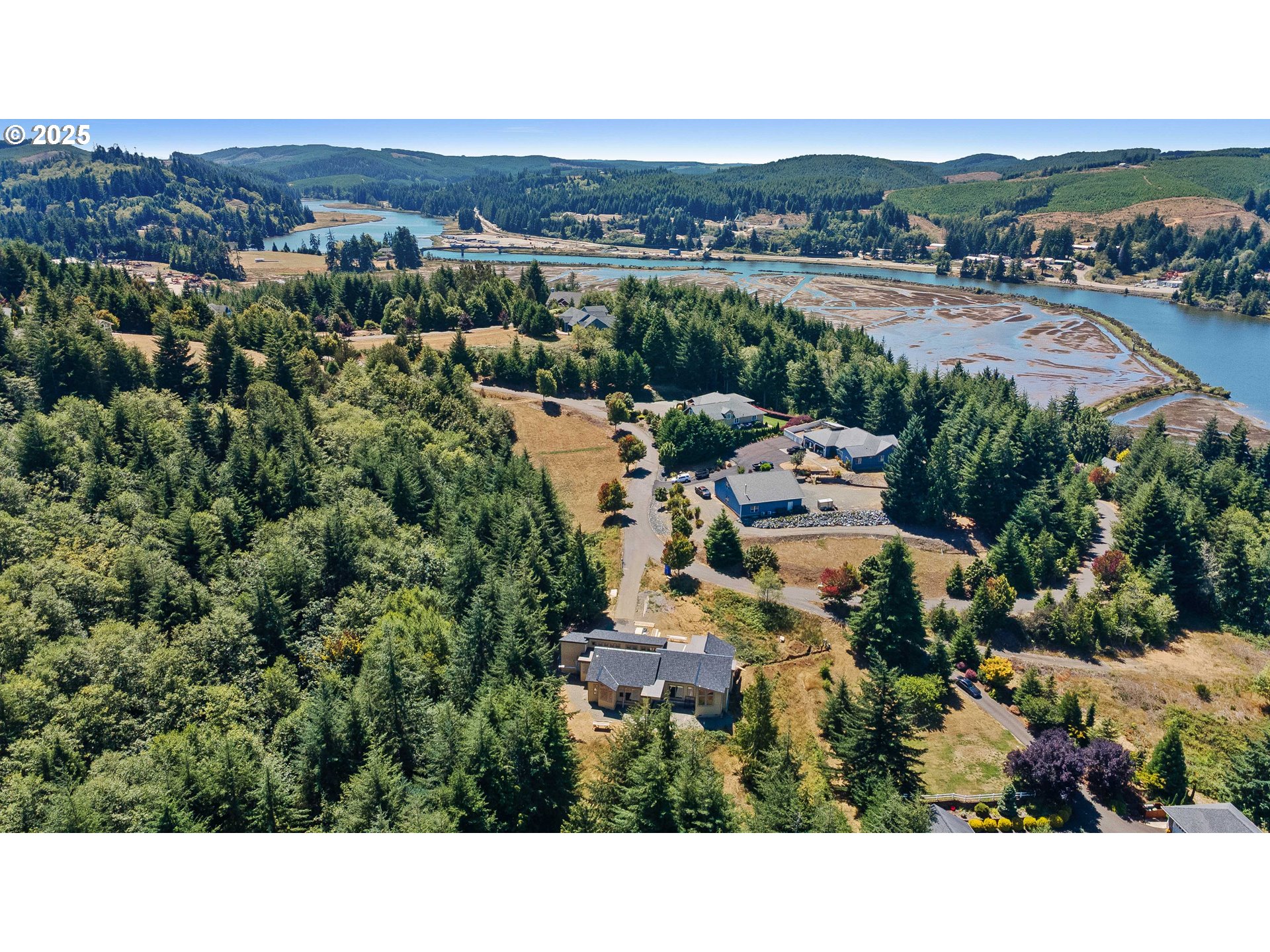 62039 Double Eagle Road Coos Bay, OR 97420 - Photo 38 of 41