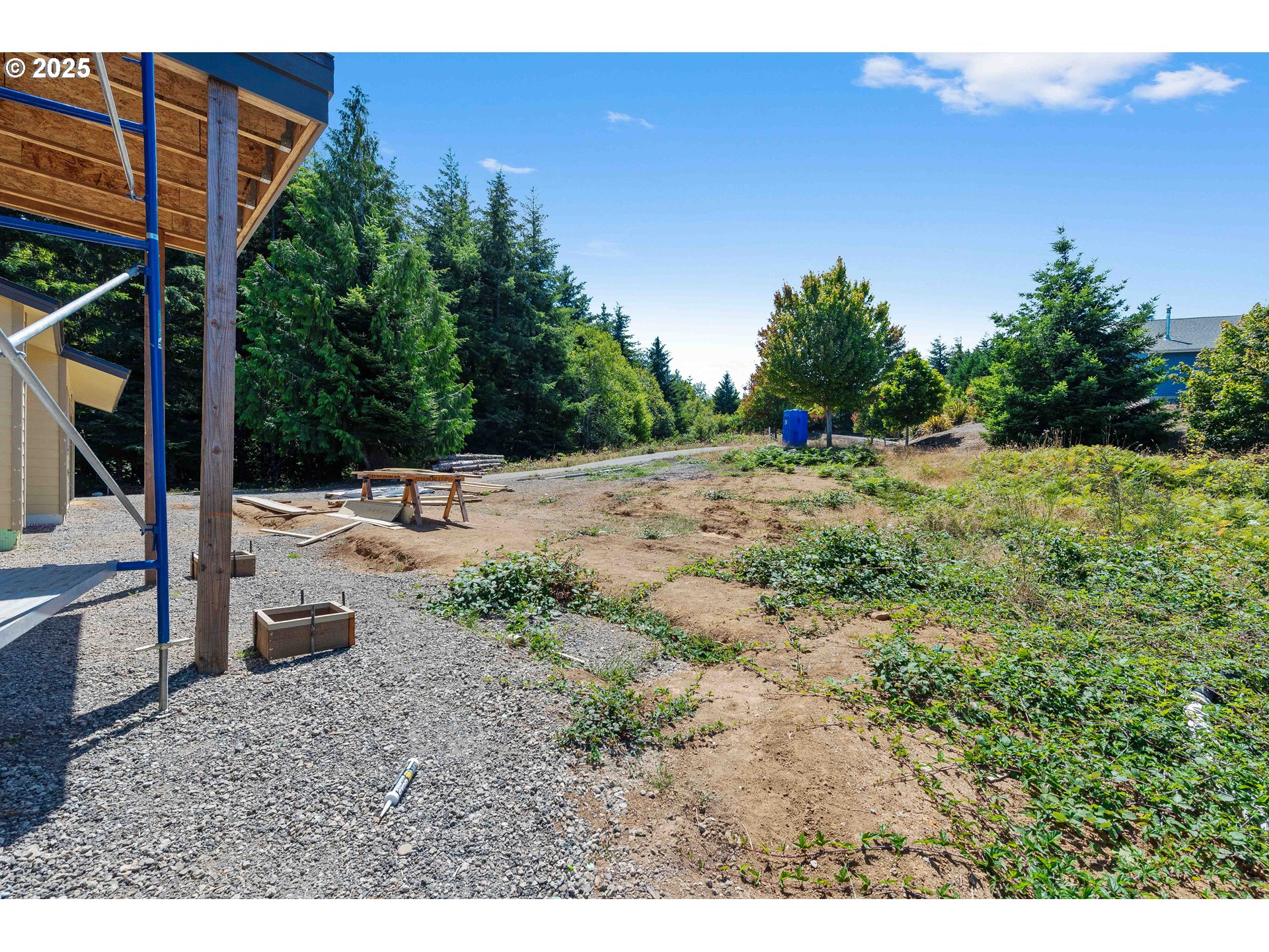 62039 Double Eagle Road Coos Bay, OR 97420 - Photo 10 of 41