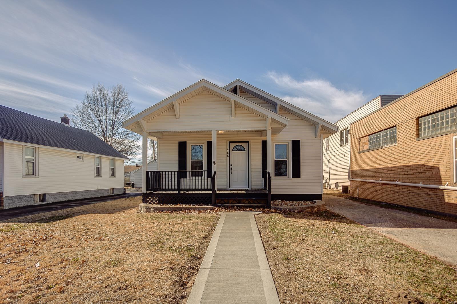 786 Condit Street Wood River, IL 62095 - Photo 2 of 23 Gallery Image 2