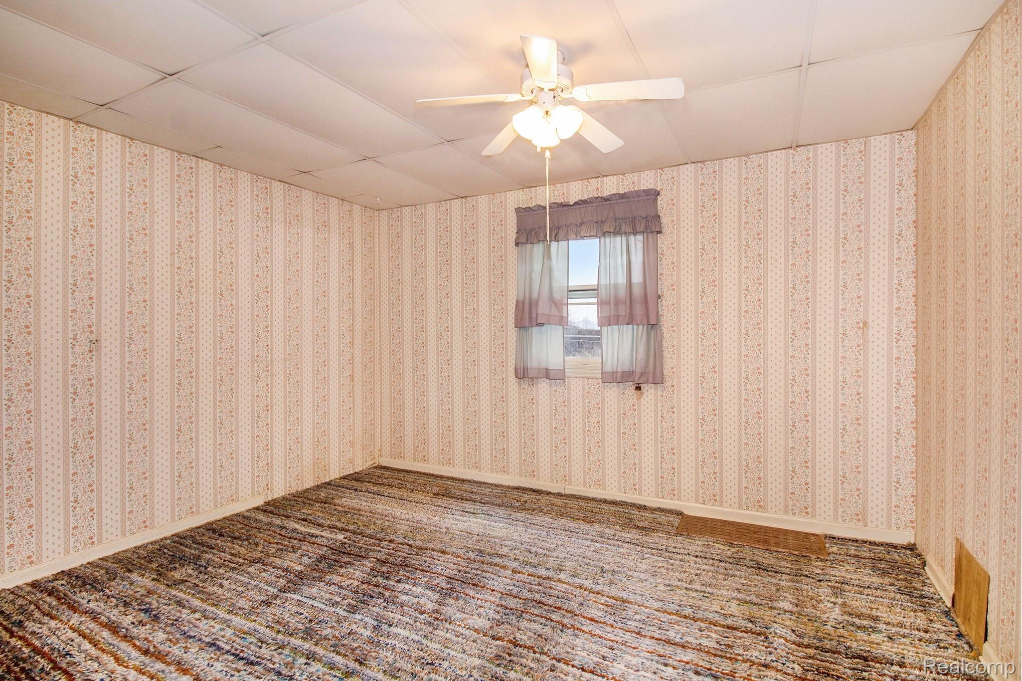 9345 Vernon Road Bancroft, MI 48414 - Photo 11 of 23 main floor bedroom
