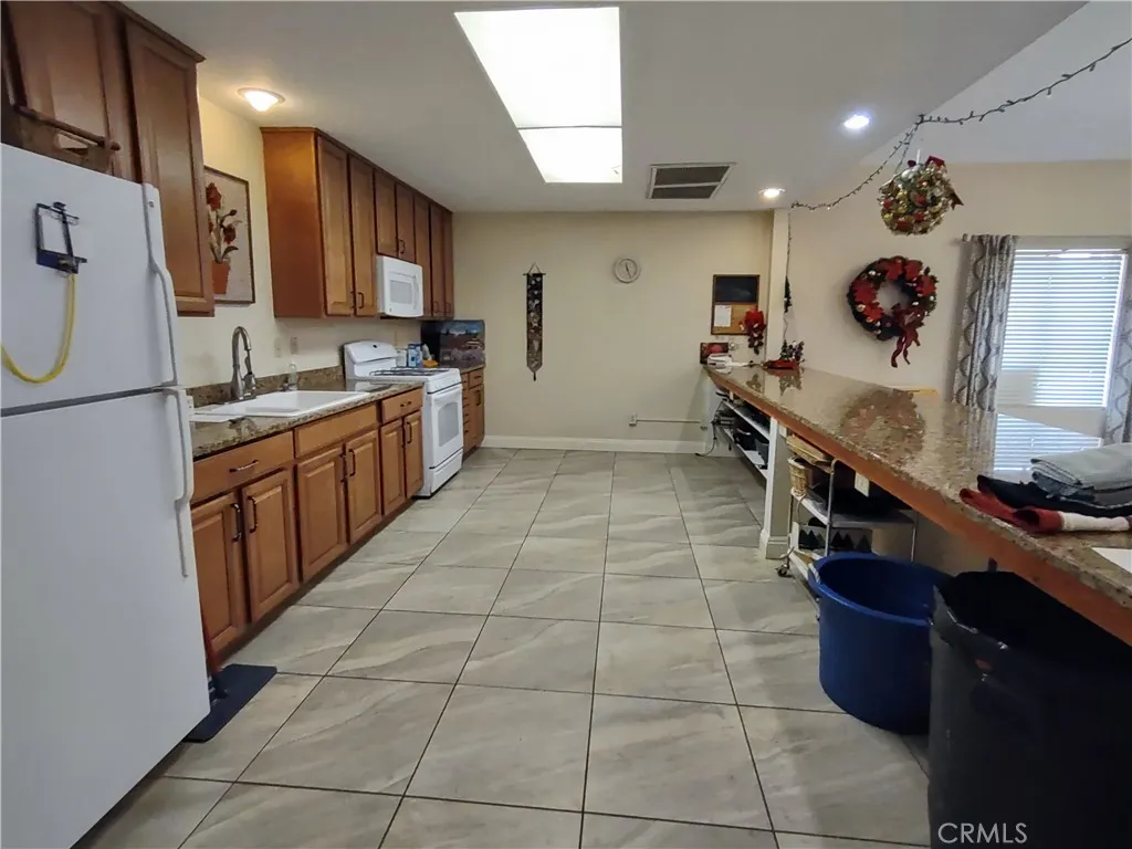 17640 Corkill Road, Unit 78 Desert Hot Springs, CA 92241 - Photo 58 of 58