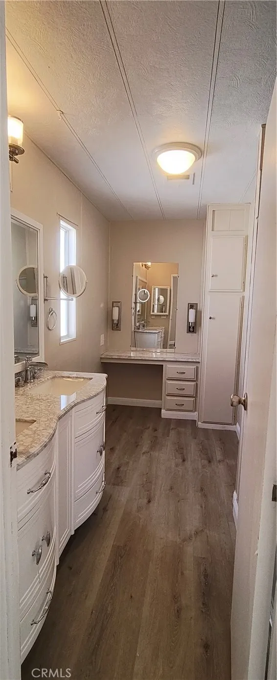 17640 Corkill Road, Unit 78 Desert Hot Springs, CA 92241 - Photo 9 of 58 Master bathroom