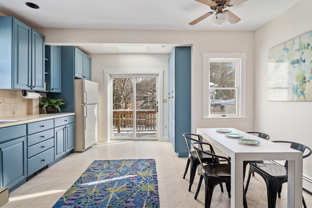 11 Charlotte Road Newton, MA 02459 - Photo 9 of 23