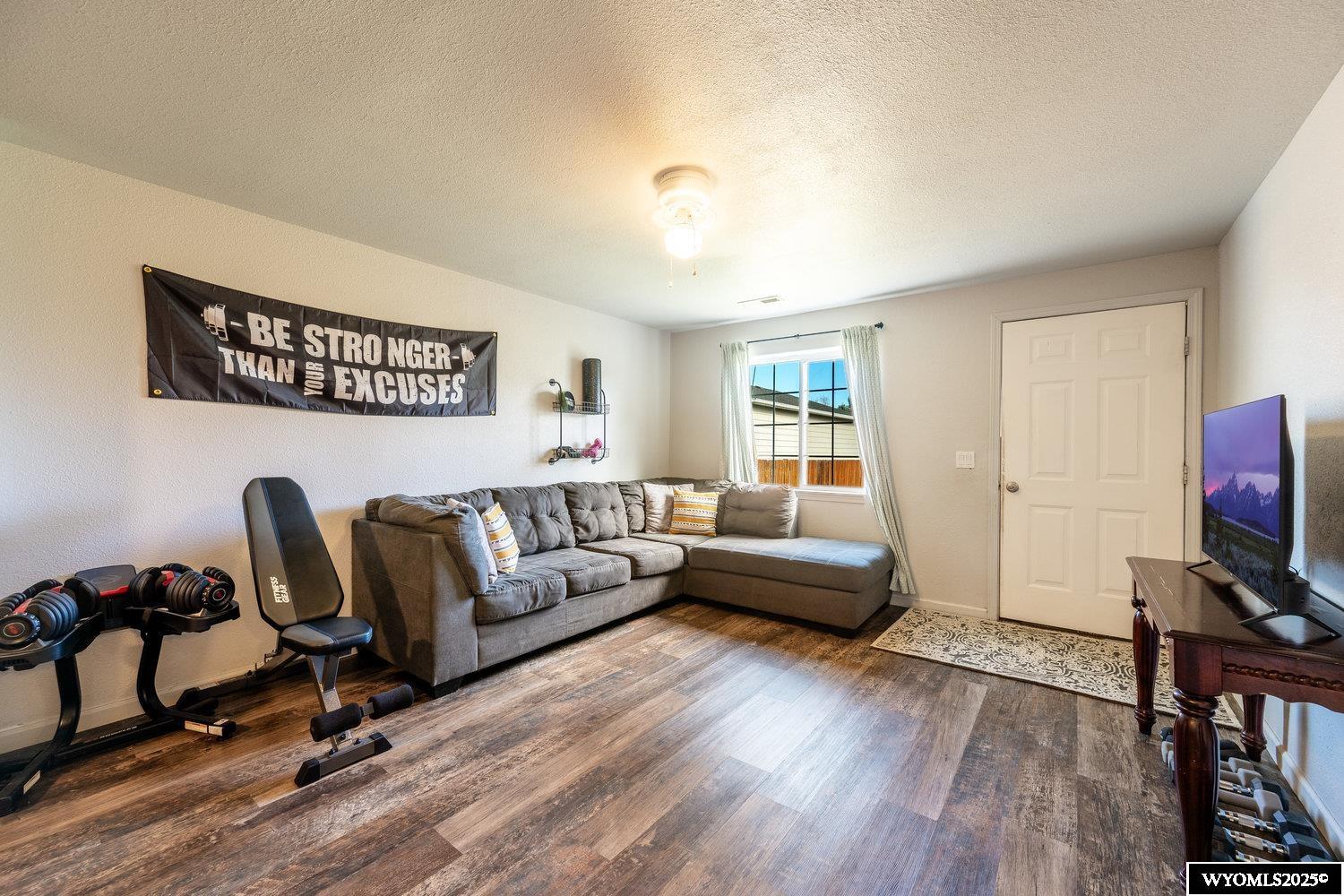 1725 Highland Avenue Sheridan, WY 82801 - Photo 20 of 39