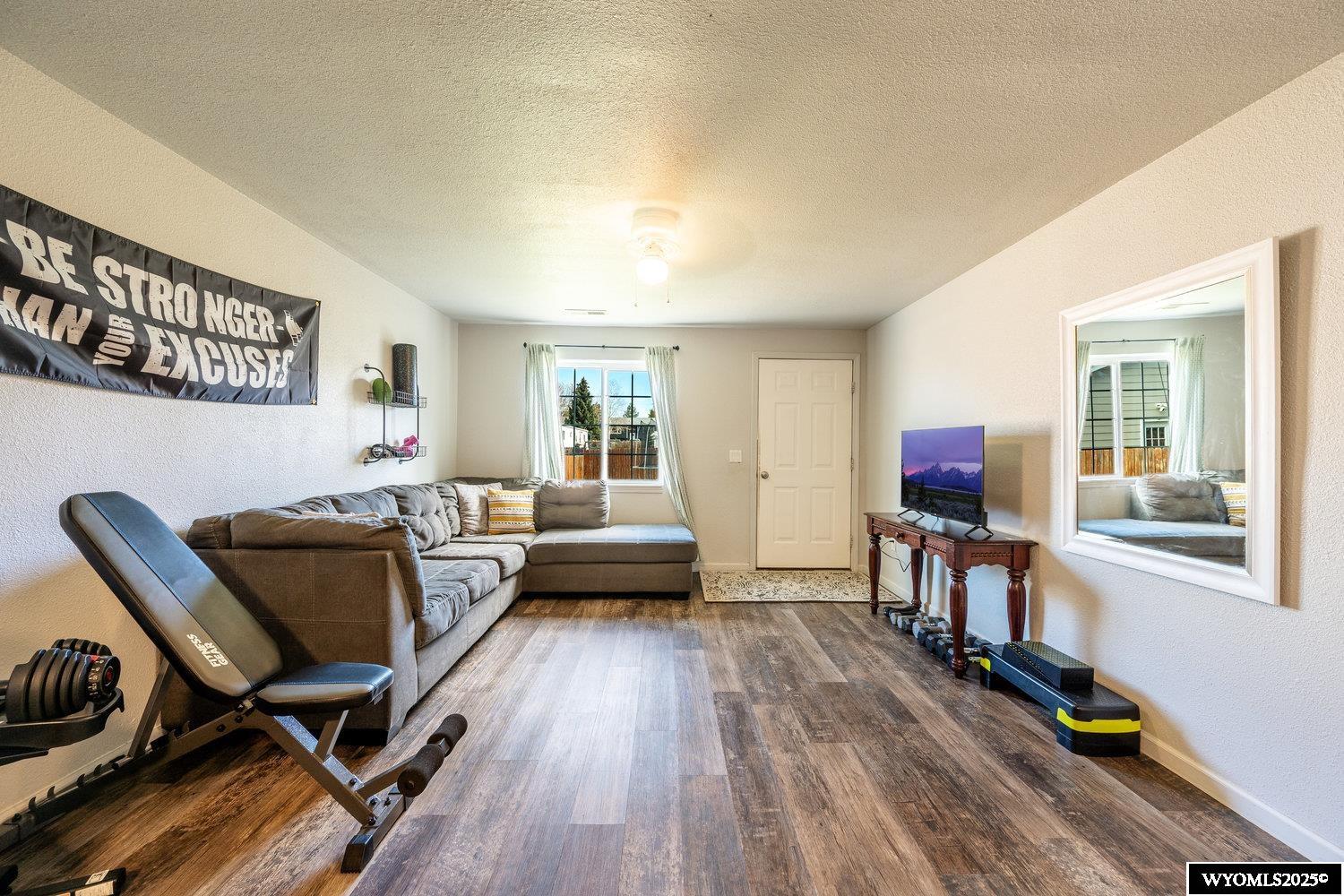 1725 Highland Avenue Sheridan, WY 82801 - Photo 21 of 39