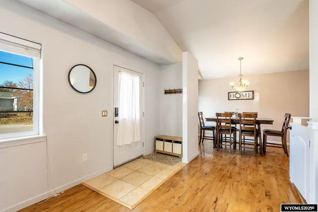 $338,500 | 1725 Highland Avenue, Sheridan, WY 82801