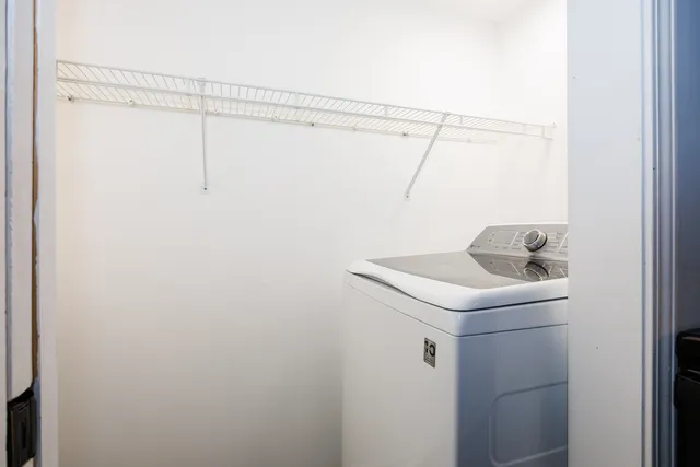 $1,900 | 250 Parktrail Road, Normal, IL 61761