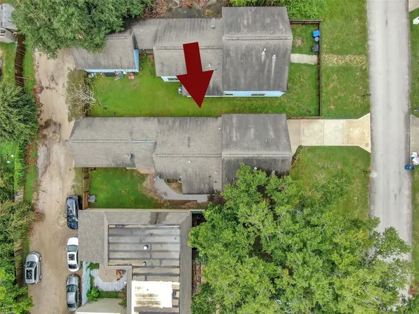 $2,150 | 592 Mosswood Drive, Conroe, TX 77302