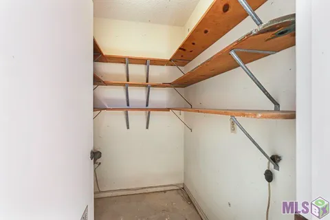 $160,000 | 279-35 Marilyn Drive, Unit 35, Baton Rouge, LA 70815