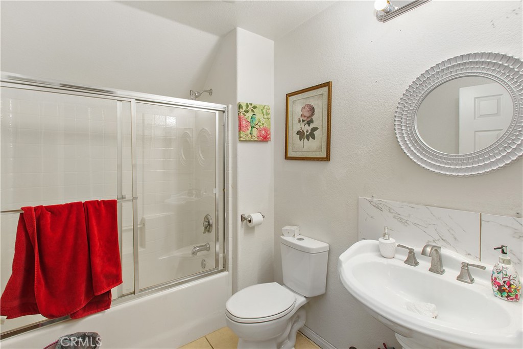 31544 Borega Road Murrieta, CA 92563 - Photo 10 of 12