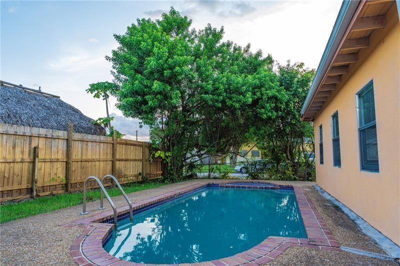 9090 Southwest 1st Road Boca Raton, FL 33428 - Photo 17 of 18 Photo 17