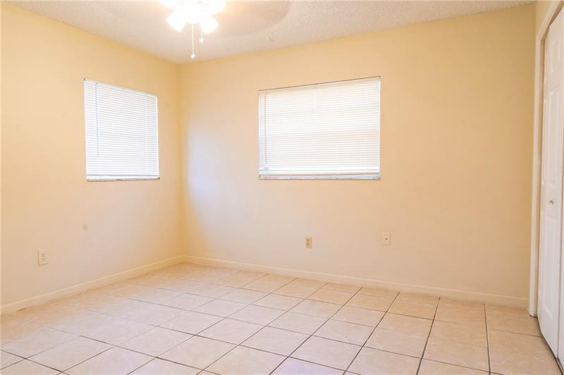 9090 Southwest 1st Road Boca Raton, FL 33428 - Photo 5 of 18 Photo 5