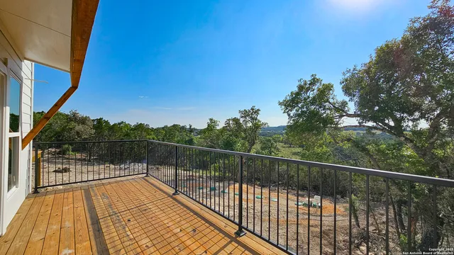 $1,700 | 2004 Cedar Hill Drive, Unit 2, Spring Branch, TX 78070