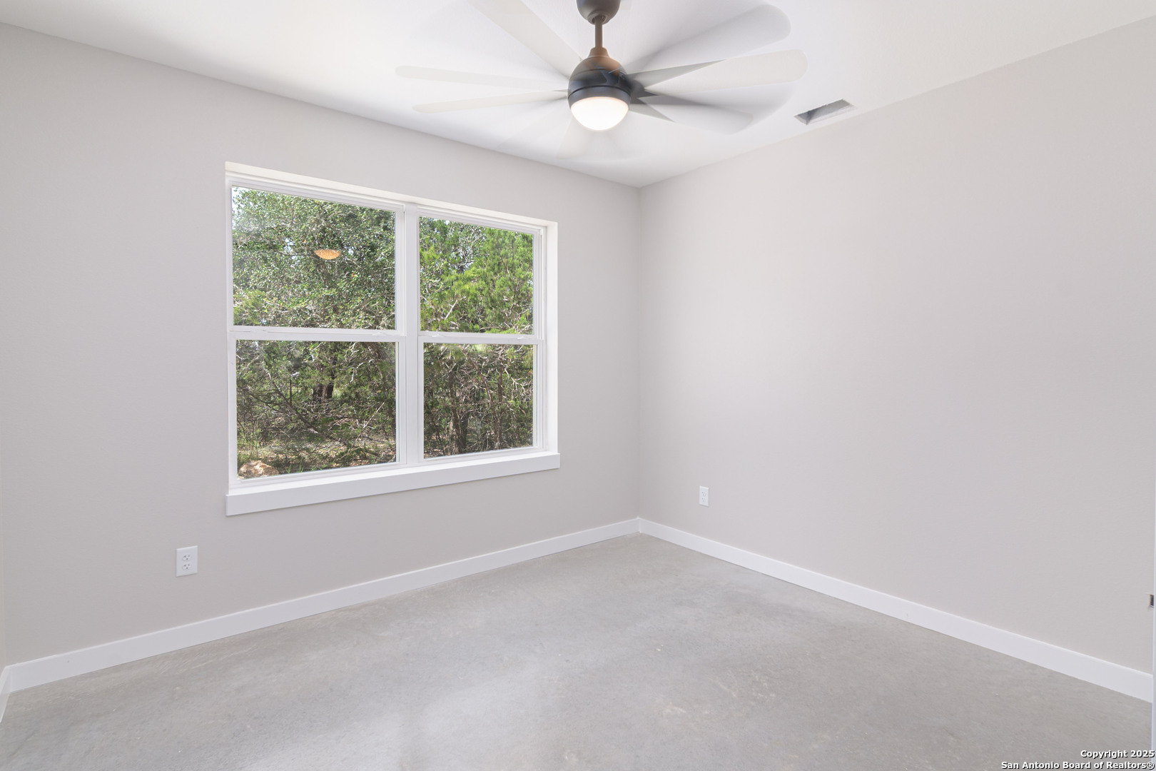 2004 Cedar Hill Drive, Unit 2 Spring Branch, TX 78070 - Photo 8 of 27