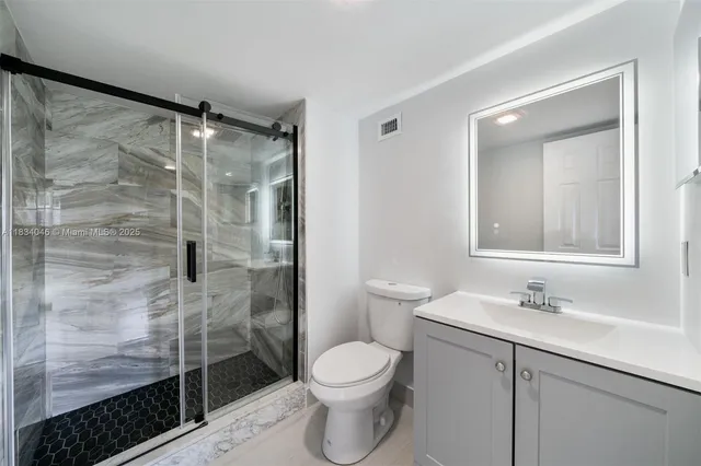 $2,100 | 8901 South Hollybrook Boulevard, Unit 109, Pembroke Pines, FL 33025