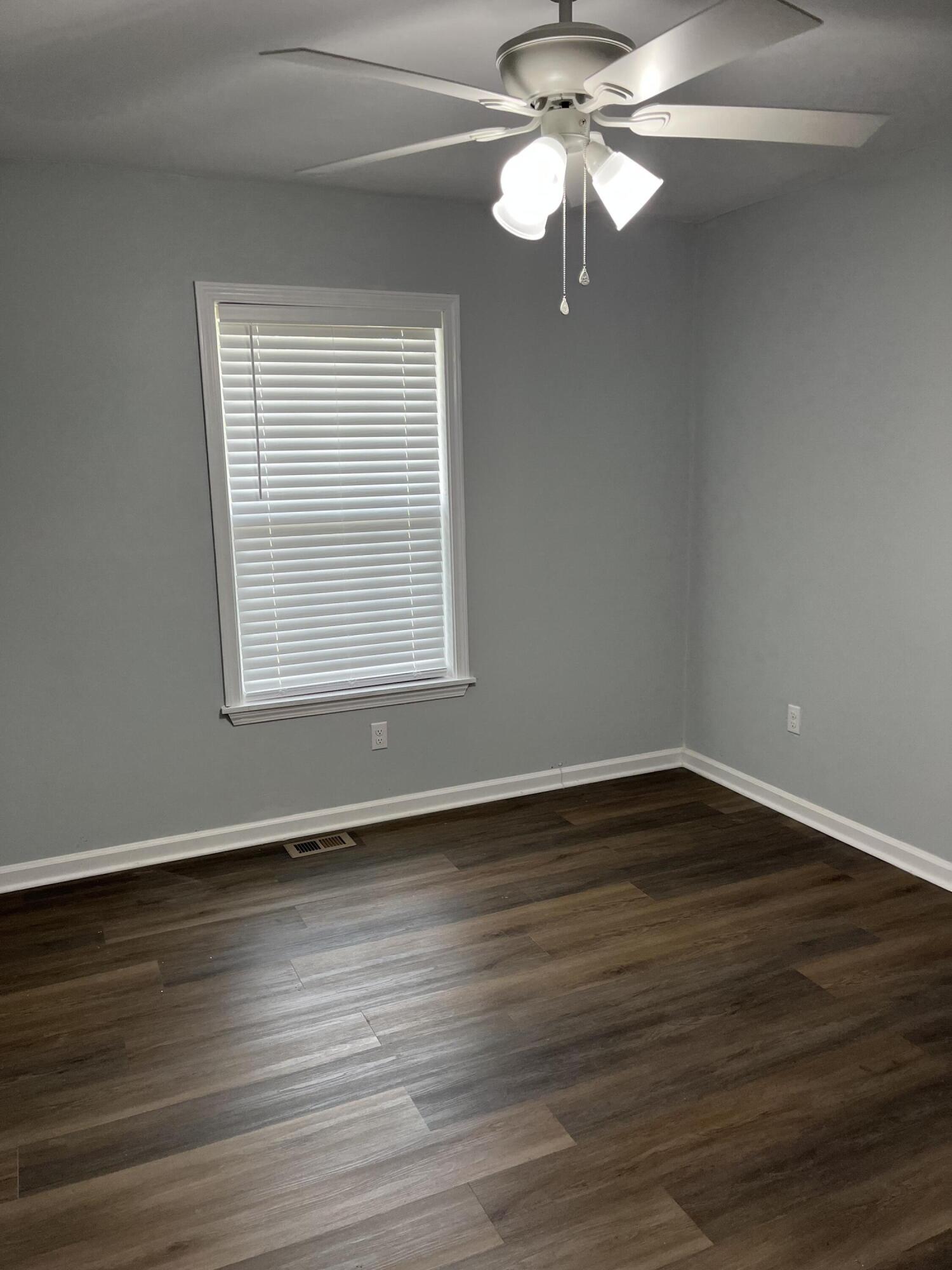 921 Waterspring Road Orangeburg, SC 29118 - Photo 18 of 28 IMG_5528