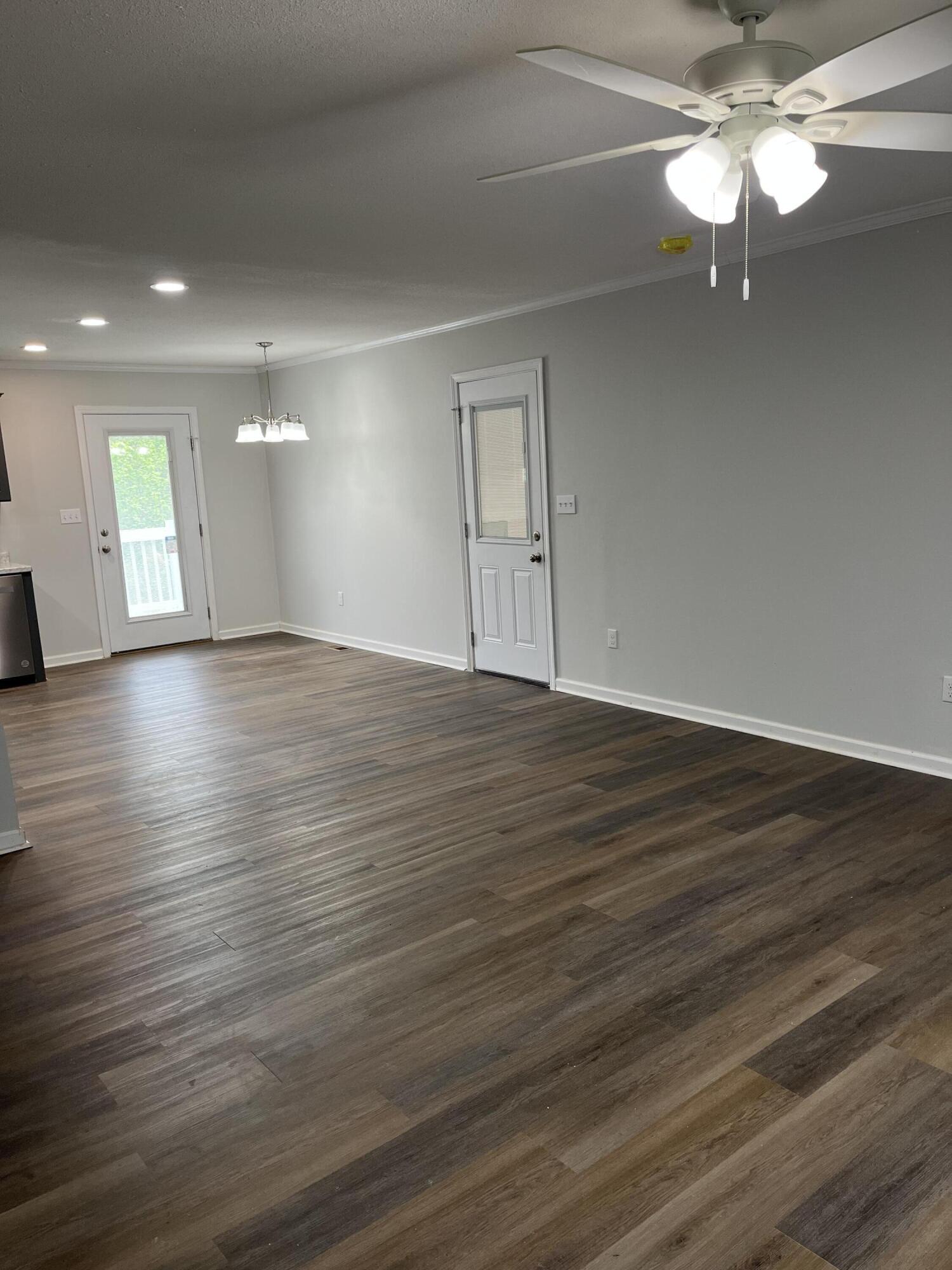 921 Waterspring Road Orangeburg, SC 29118 - Photo 3 of 28 IMG_5520