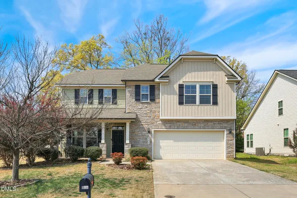 $1,800 | 400 Fairway Drive, Mebane, NC 27302