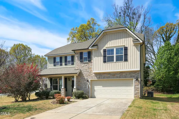 $1,800 | 400 Fairway Drive, Mebane, NC 27302