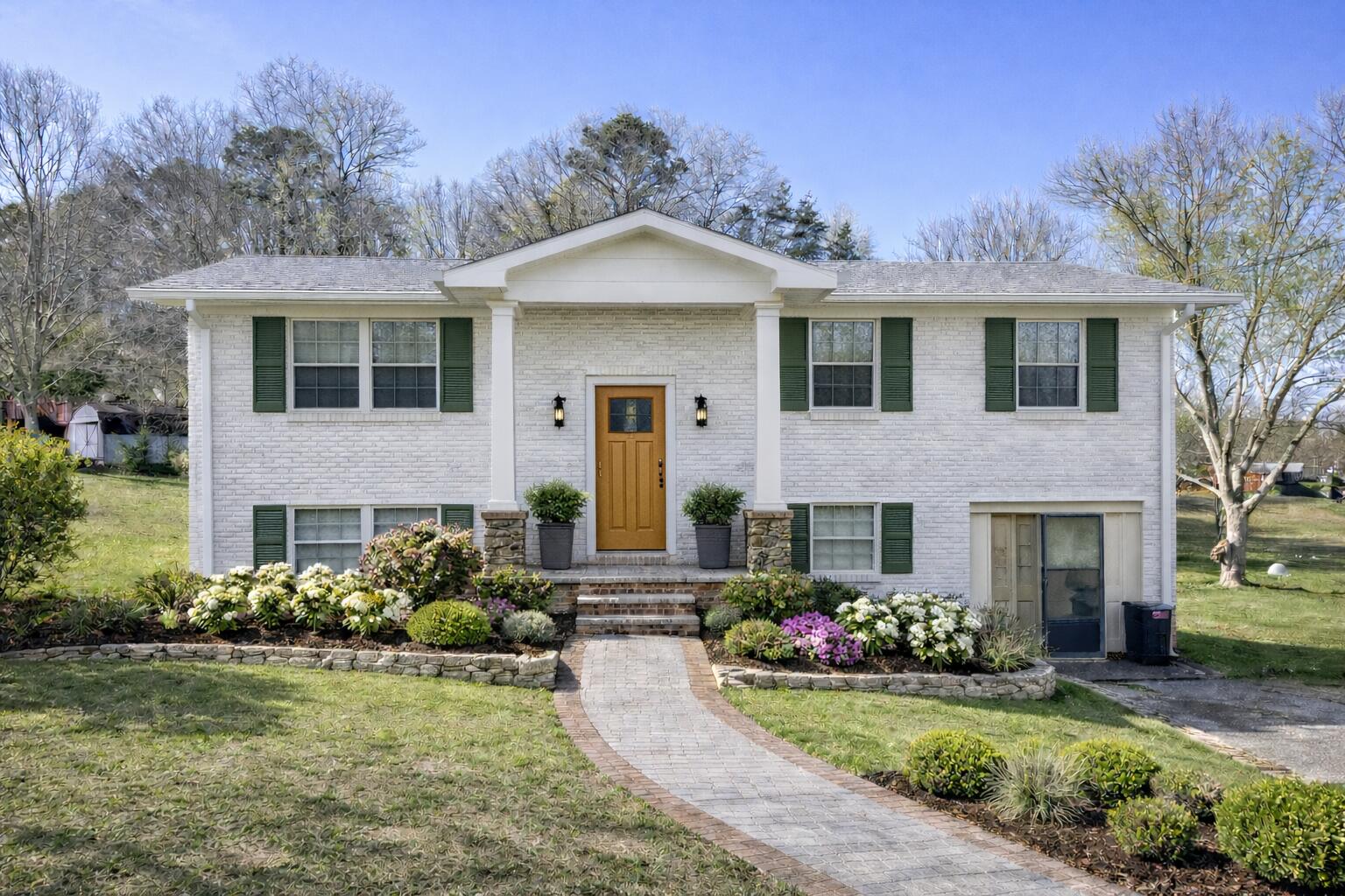 630 Hurtt Road Chickamauga, GA 30707 - Photo 6 of 49 A081443A-3D4F-451B-8553-4ED652A17034