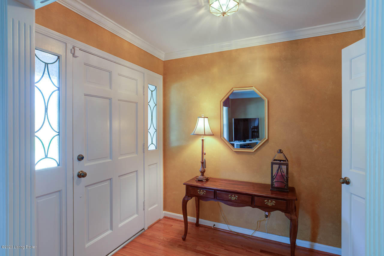 709 Farmingham Road Louisville, KY 40243 - Photo 5 of 49 709_Farmingham_Rd-3