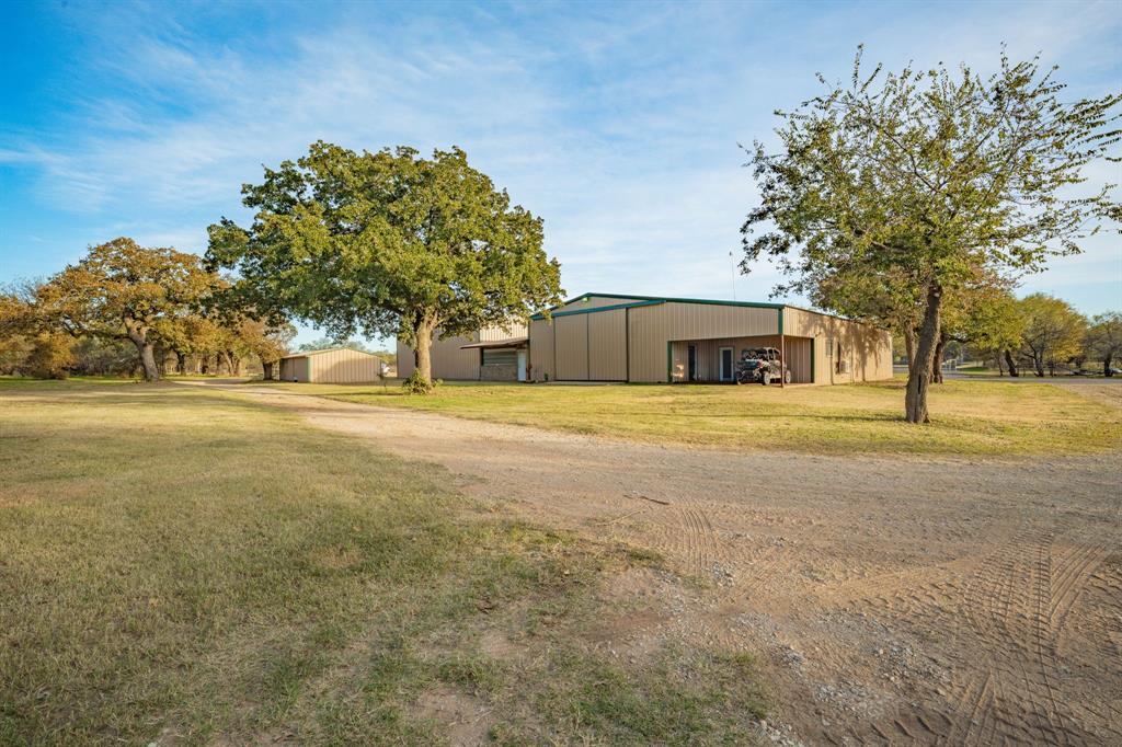 7203 Pump Station Road Jacksboro, TX 76458 - Photo 6 of 40
