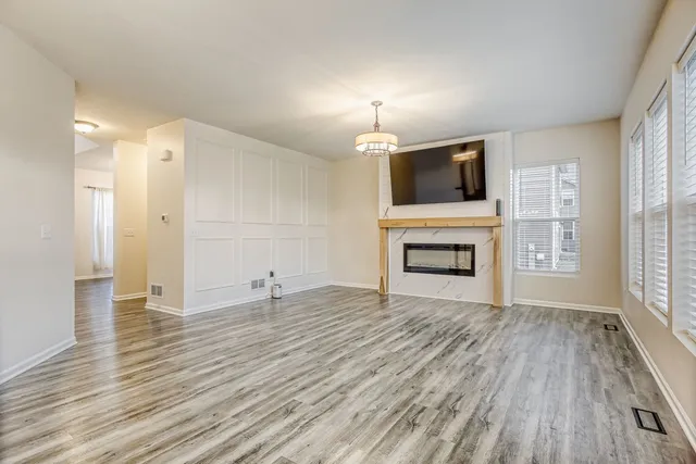 $485,000 | 26152 White Oak Trail, Channahon, IL 60410