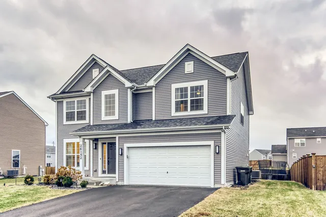 $485,000 | 26152 White Oak Trail, Channahon, IL 60410