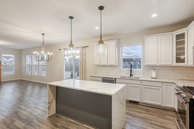 $485,000 | 26152 White Oak Trail, Channahon, IL 60410