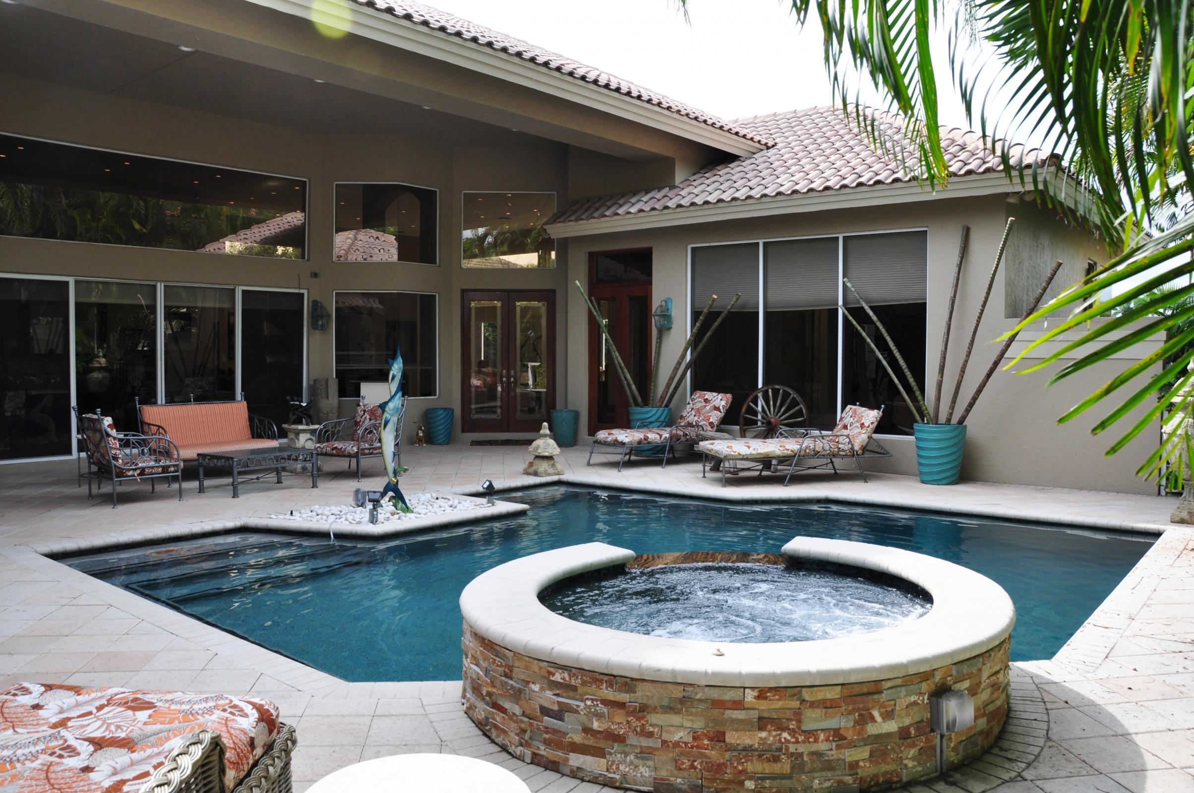 3276 Northwest 65th Drive Boca Raton, FL 33496 - Photo 15 of 16 COURTYARD & POOL