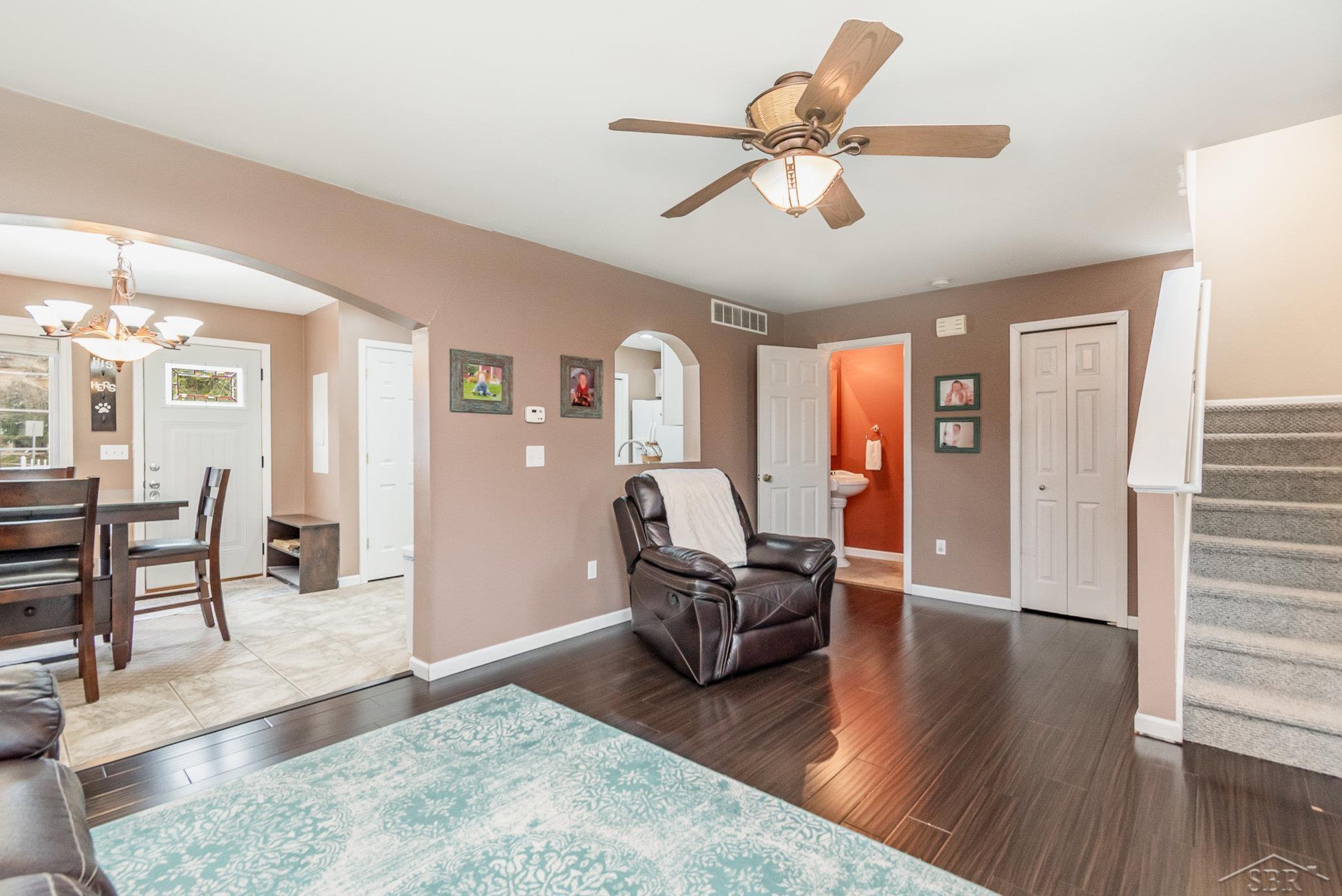 1839 Brockway Road Saginaw, MI 48602 - Photo 4 of 16 50171614-65944b98-7e67-4a59-8f4f-32e60ee66a07.JPG