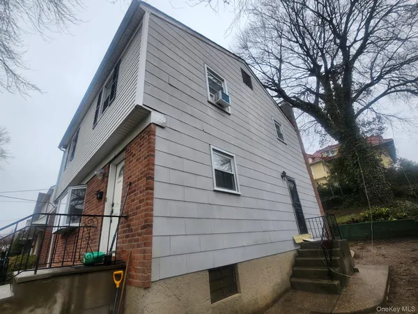 $700,000 | 275 Claremont Avenue, Mount Vernon, NY 10552