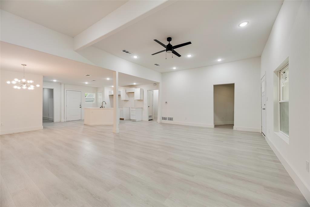 302 Newsom Road Mesquite, TX 75149 - Photo 7 of 34