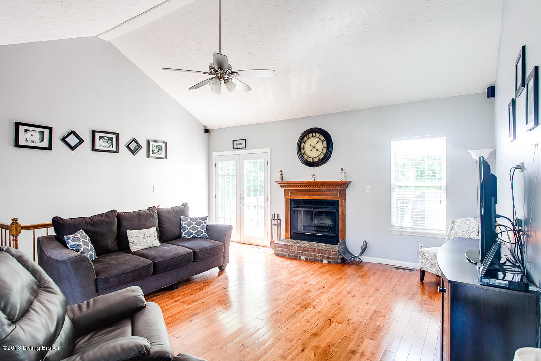 2314 Willow Reed Road La Grange, KY 40031 - Photo 4 of 24 2314 Willow Reed Rd-5