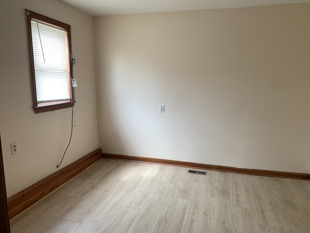226 Brightman Street, Unit 1 SOUTH Fall River, MA 02720 - Photo 8 of 11