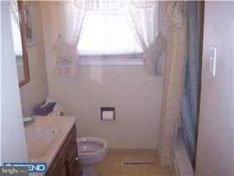 400 Flanders Road Bellmawr, NJ 08031 - Photo 11 of 12 Bedroom 2