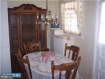 400 Flanders Road Bellmawr, NJ 08031 - Photo 6 of 12 Kitchen