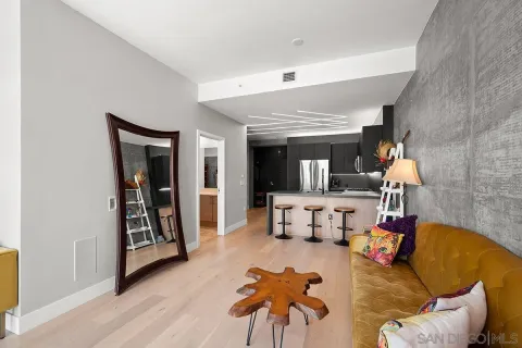 $699,000 | 800 The Mark Lane, Unit 2002, San Diego, CA 92101