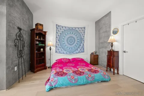 $699,000 | 800 The Mark Lane, Unit 2002, San Diego, CA 92101
