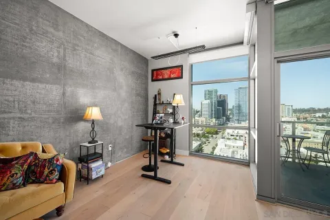 $699,000 | 800 The Mark Lane, Unit 2002, San Diego, CA 92101