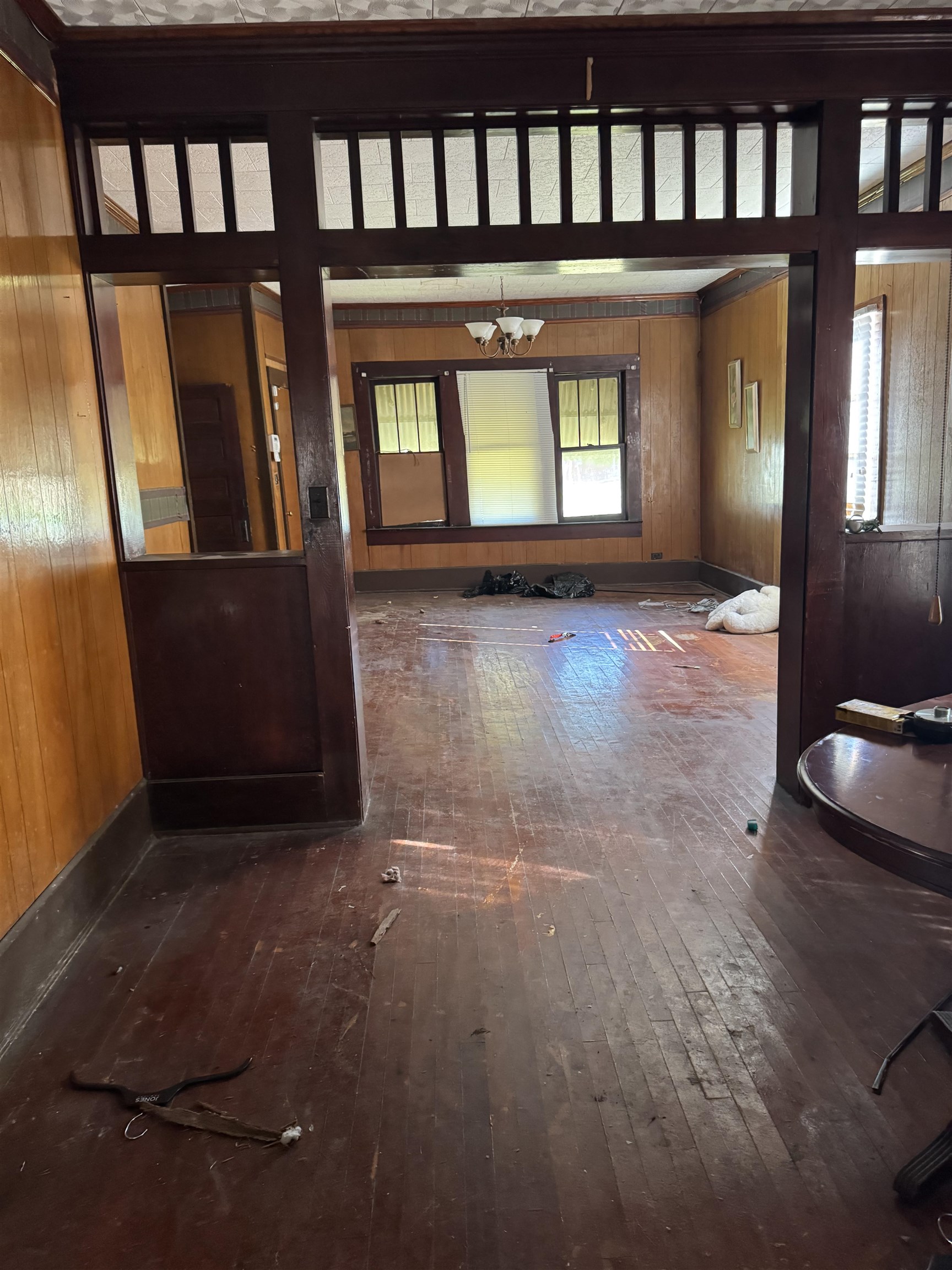 194 East Ashley Street Atmore, AL 36502 - Photo 8 of 17 Entrance Foyer