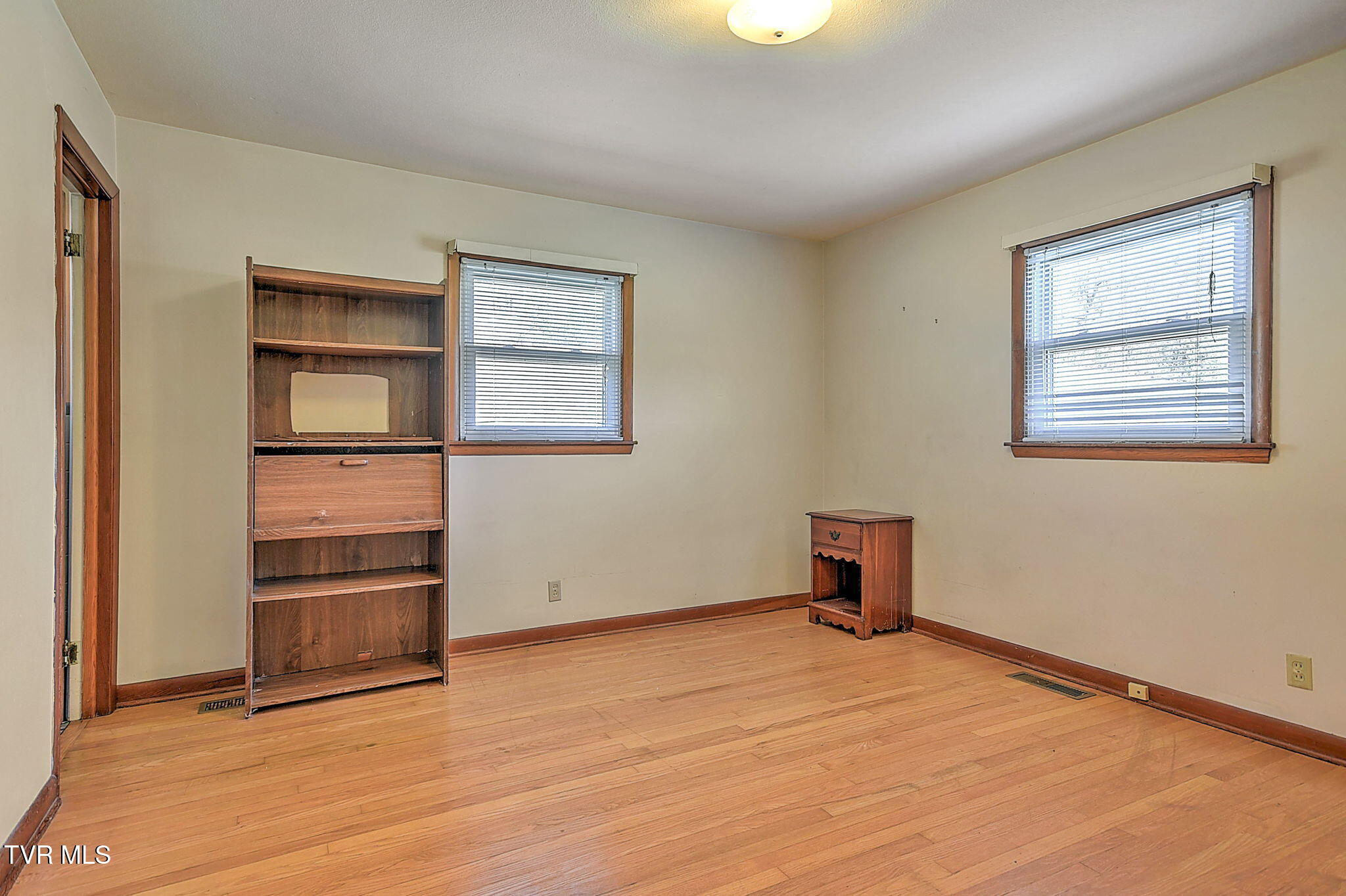 5027 Potter Road Bristol, VA 24202 - Photo 20 of 35 24-web-or-mls-5027 Potter RA-22
