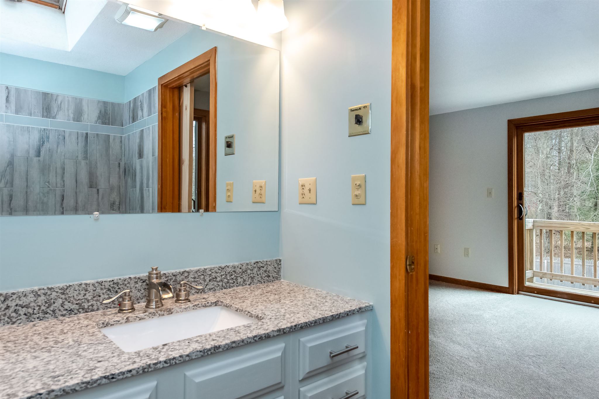 265 Eastern Avenue Rochester, NH 03867 - Photo 26 of 32