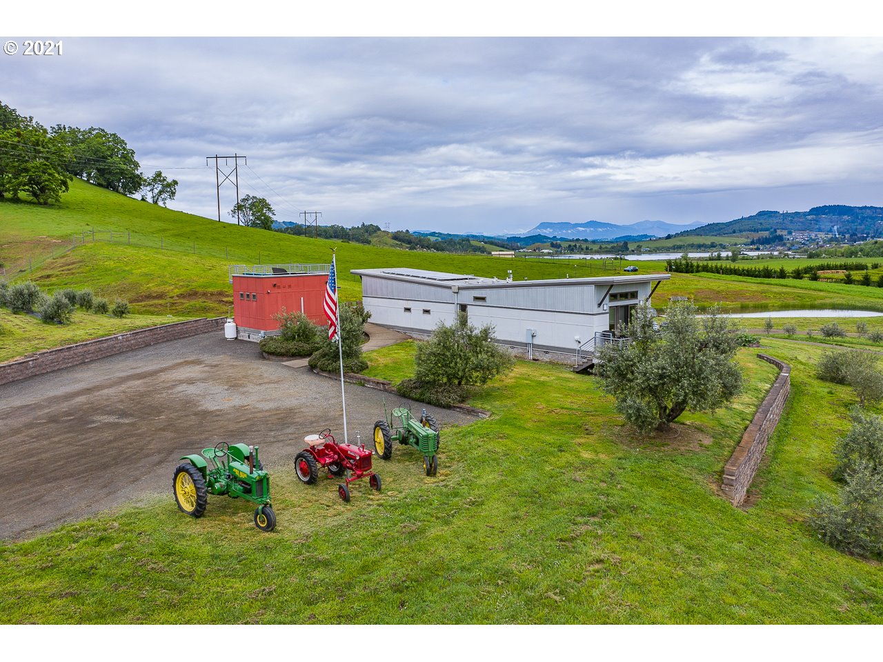 1 Fort McKay Road Oakland, OR 97462 - Photo 17 of 32 Gallery Image 17