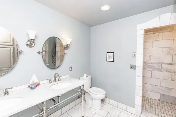 $547,500 | 1125 5th Street North, Fargo, ND 58102