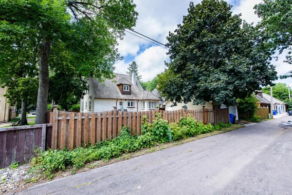 $547,500 | 1125 5th Street North, Fargo, ND 58102