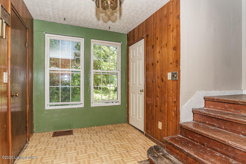 8001 Todds Point Road Crestwood, KY 40014 - Photo 15 of 23 Great space