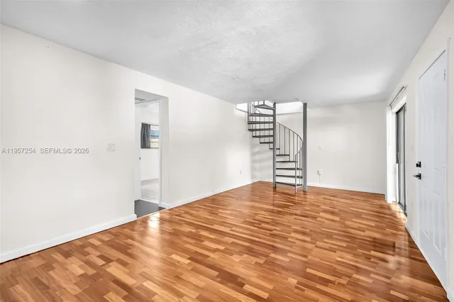 $3,400 | 3265 Virginia Street, Unit 7, Miami, FL 33133