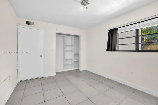 $3,400 | 3265 Virginia Street, Unit 7, Miami, FL 33133